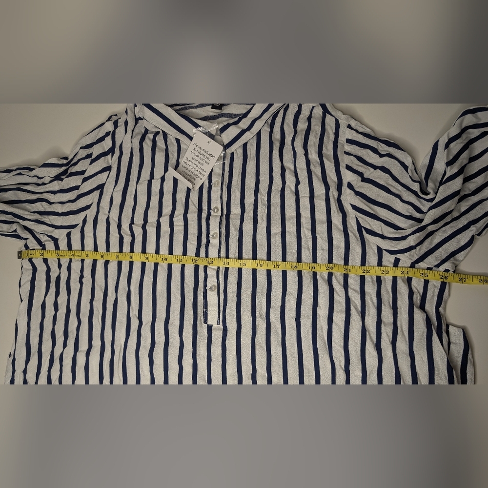 NWT Ellos Size 24 Navy Stripe Tunic Blouse 7 Button Front -Extra button included - Picture 9 of 11